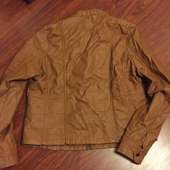 Xl leather jacket - Picture 2 of 3